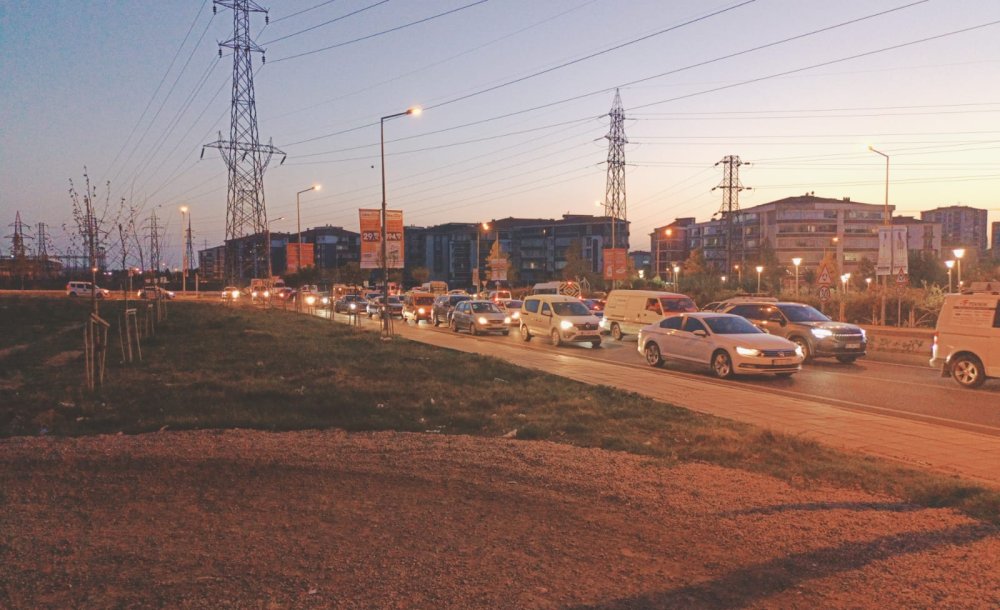 Çorlu Trafiği Çileye Dönüşüyor!