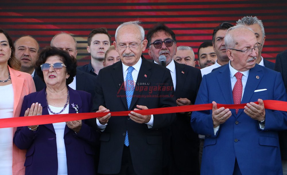 Büyükşehir Belediye Binası Görkemli Törenle Açıldı