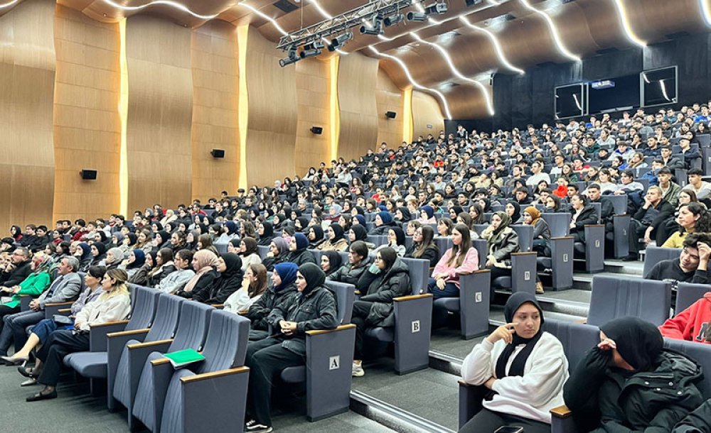 Yapay Zeka Konulu Konferans Gerçekleşti 