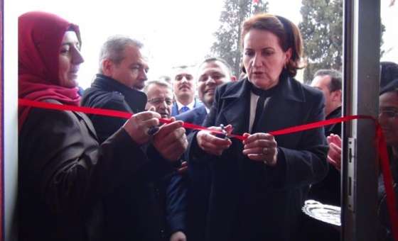 Meral Akşener Kırklareli'de Seçim Bürosu Açılışına Katıldı