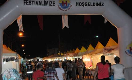 Başkan Eşkinat, Ayçiçeği Festivalini Ziyaret Etti