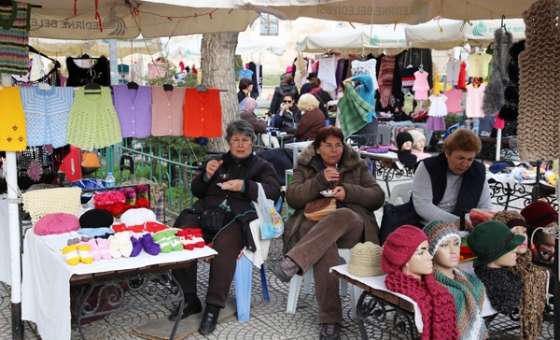 El Emeği Göz Nuru Ürünler, Kadın Emek Pazarı'nda Değerleniyor