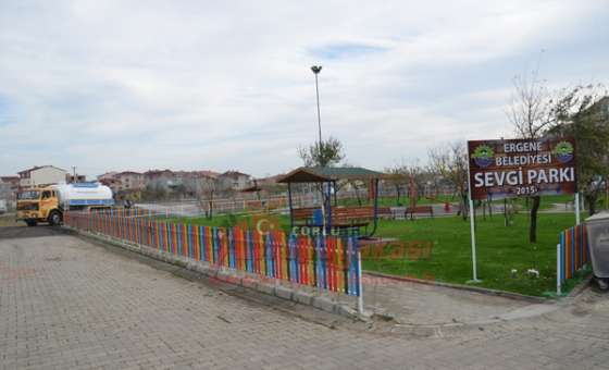 Sevgi Parkı Göz Kamaştırıyor