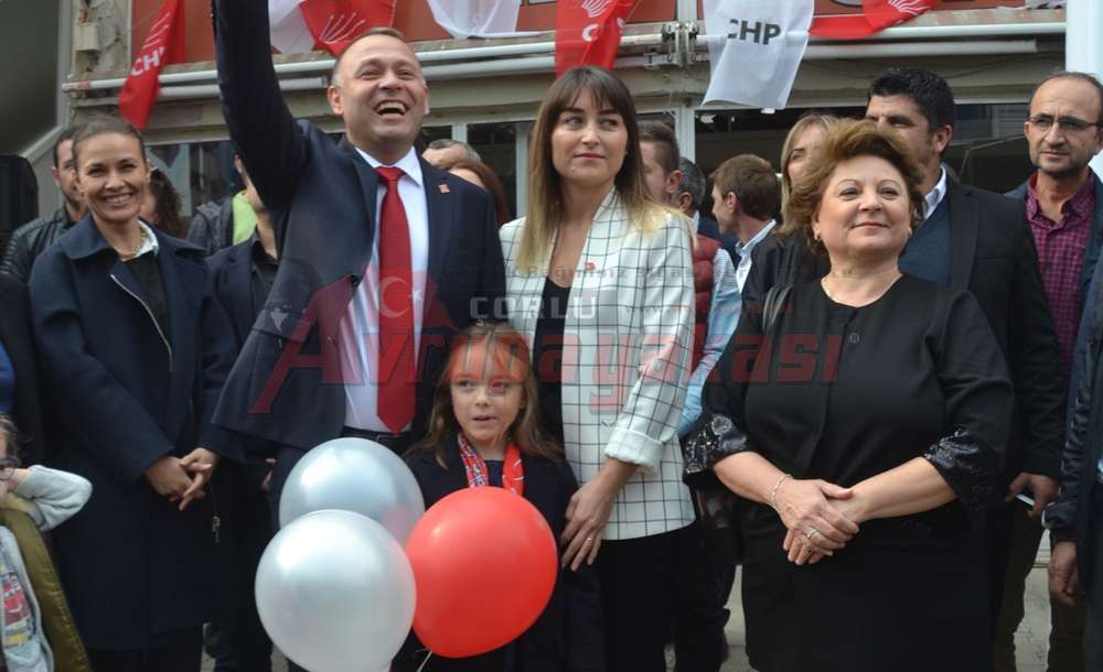 “Sorunsuz Bir Ergene Için Adayım”