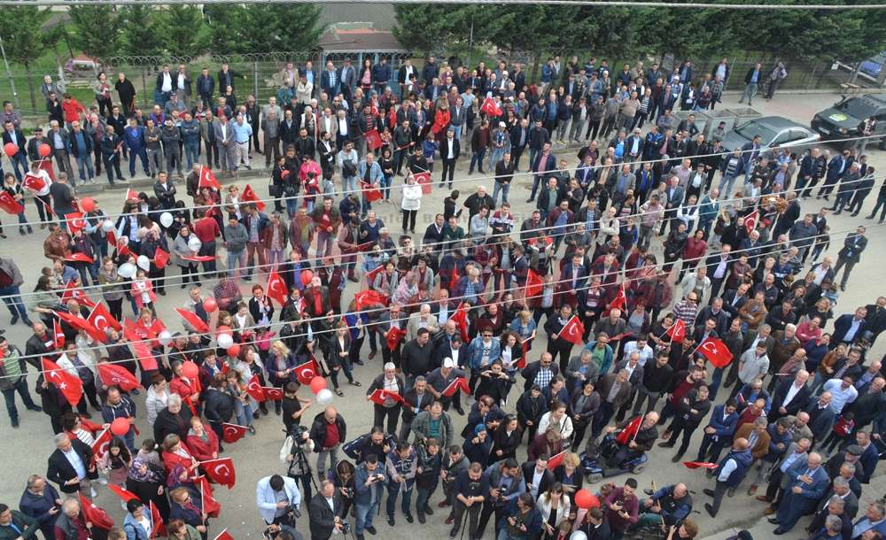 “Sorunsuz Bir Ergene Için Adayım”