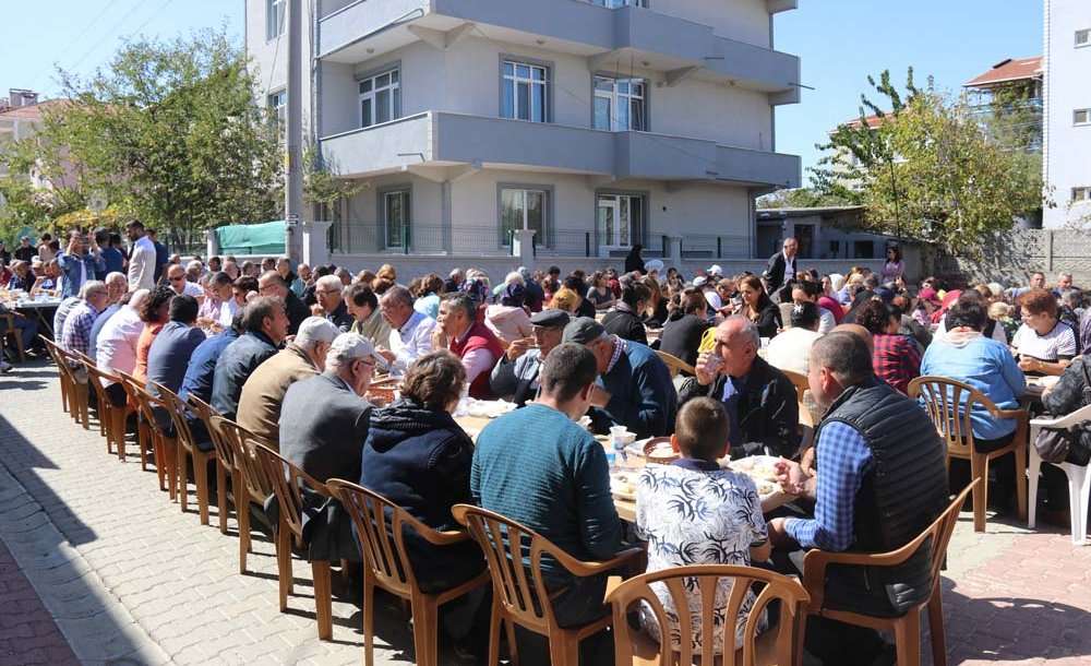 Başkan Yüksel Aşure Günü Etkinliğine Katıldı