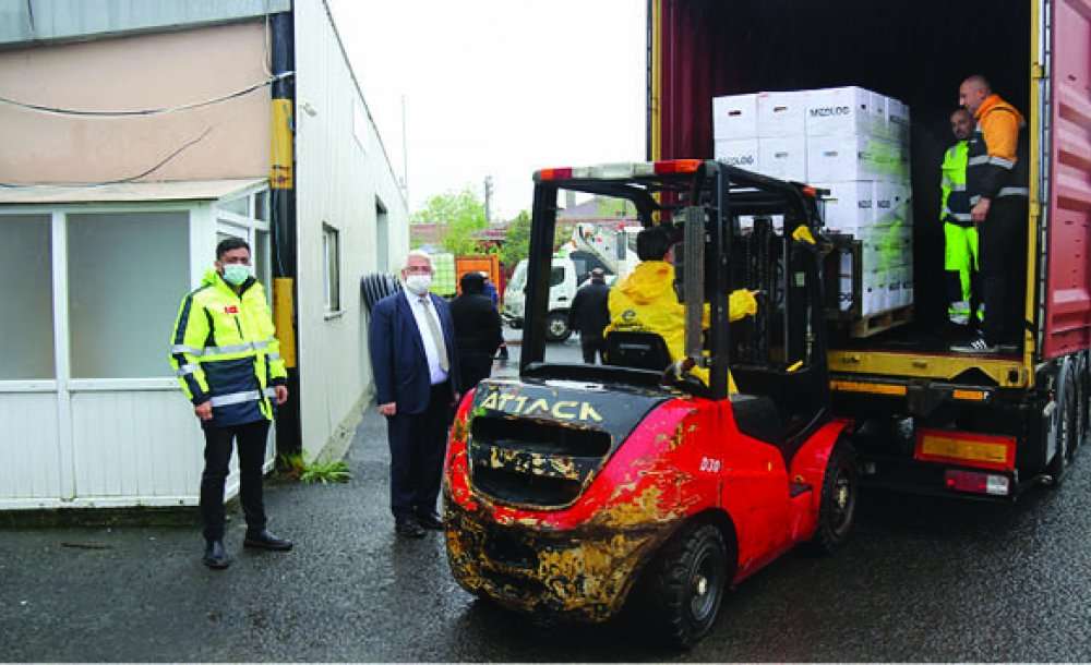 Ergene Belediyesi'ne Bin Adet Erzak Yardımı Yapıldı 