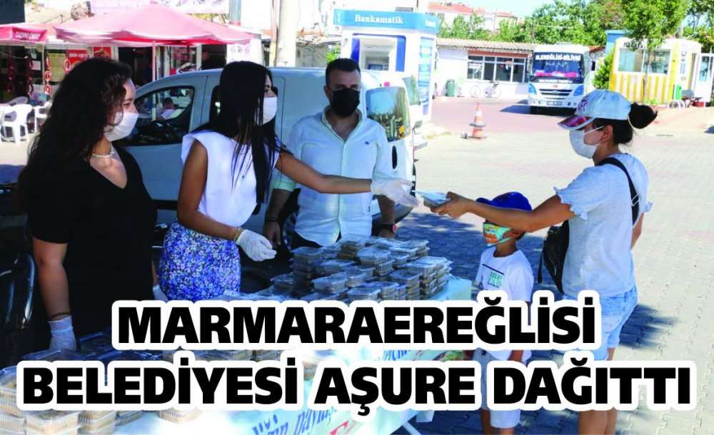 Marmaraereğlisi Belediyesi Aşure Dağıttı