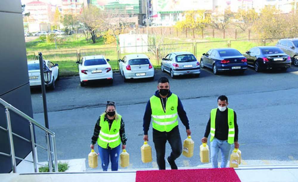 Başkan Yüksel'den Sağlık Çalışanlarına Destek