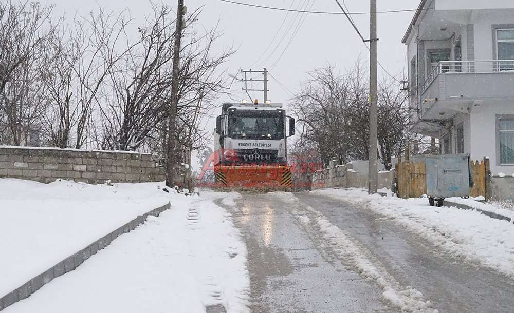 Ergene Belediyesi'nden Kar Mesaisi