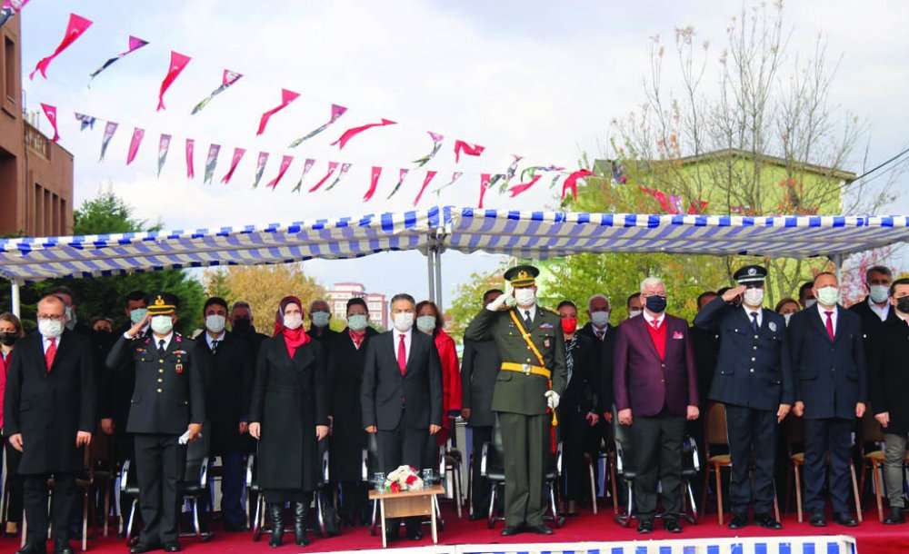 Ergene'de Çelenk Sunma Töreni Gerçekleşti