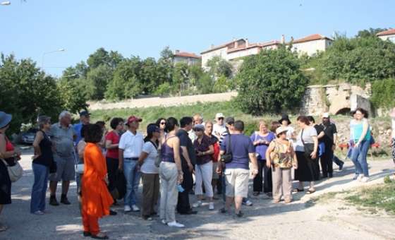 Georgios Viziinos'un Doğduğu Yere Geldiler