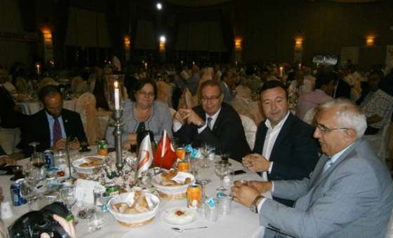 Göçmen Dernekleri Rumeli Balkan Federasyonu'nun Iftar Yemeğinde Buluştu