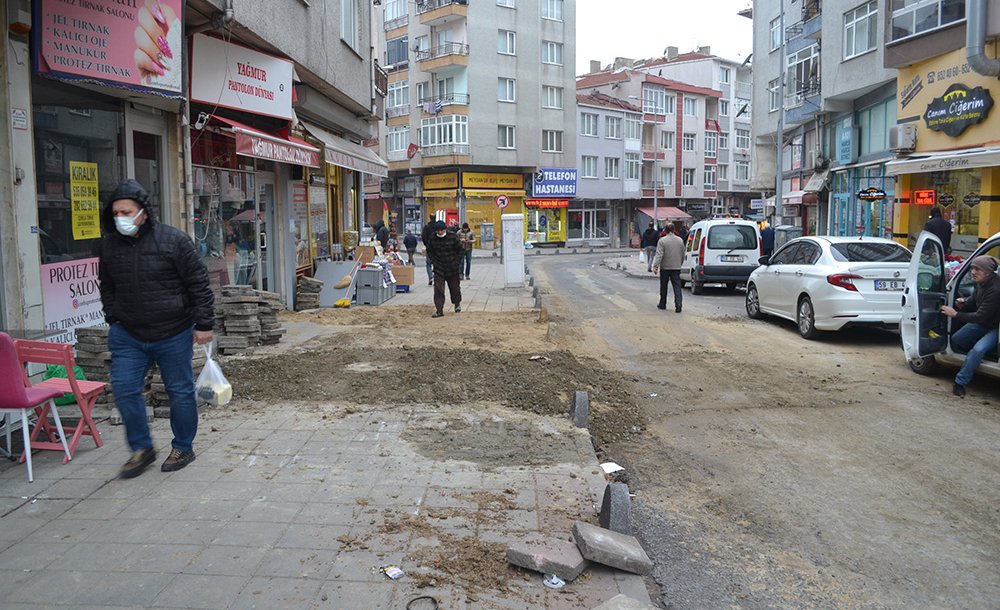 Teski̇ Kazdı, Bu Halde Bıraktı!