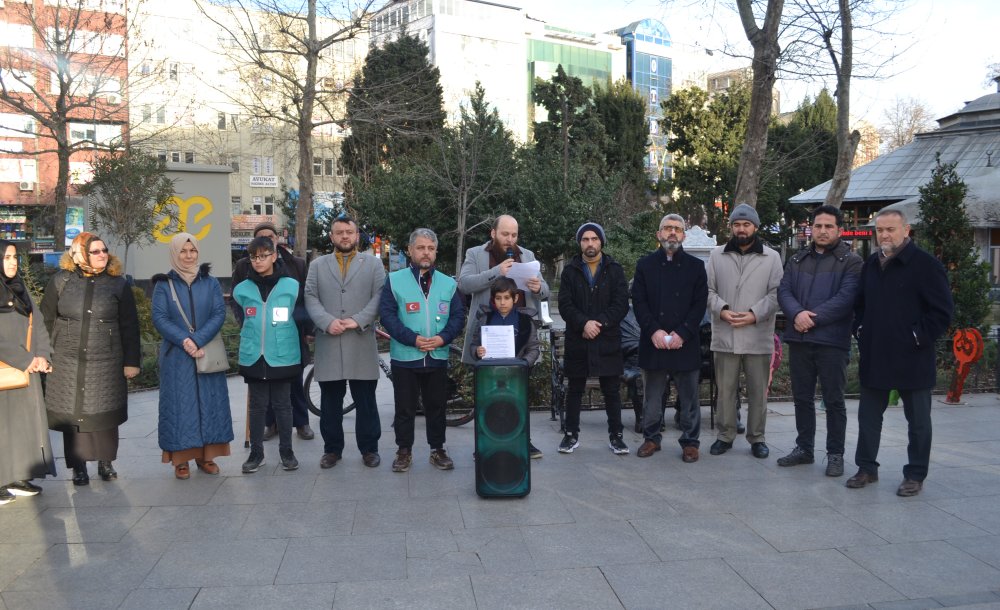  “Batı İnsanlığın Huzurunu Hedef Alıyor”