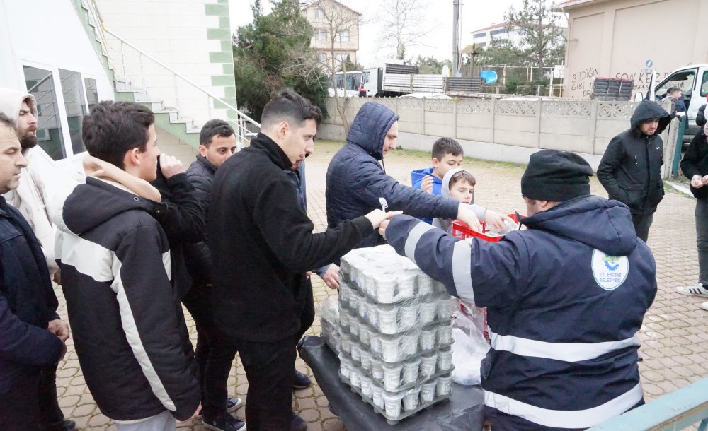 Depremde Vefat Edenler İçin Ergene'de Mevlit Okundu