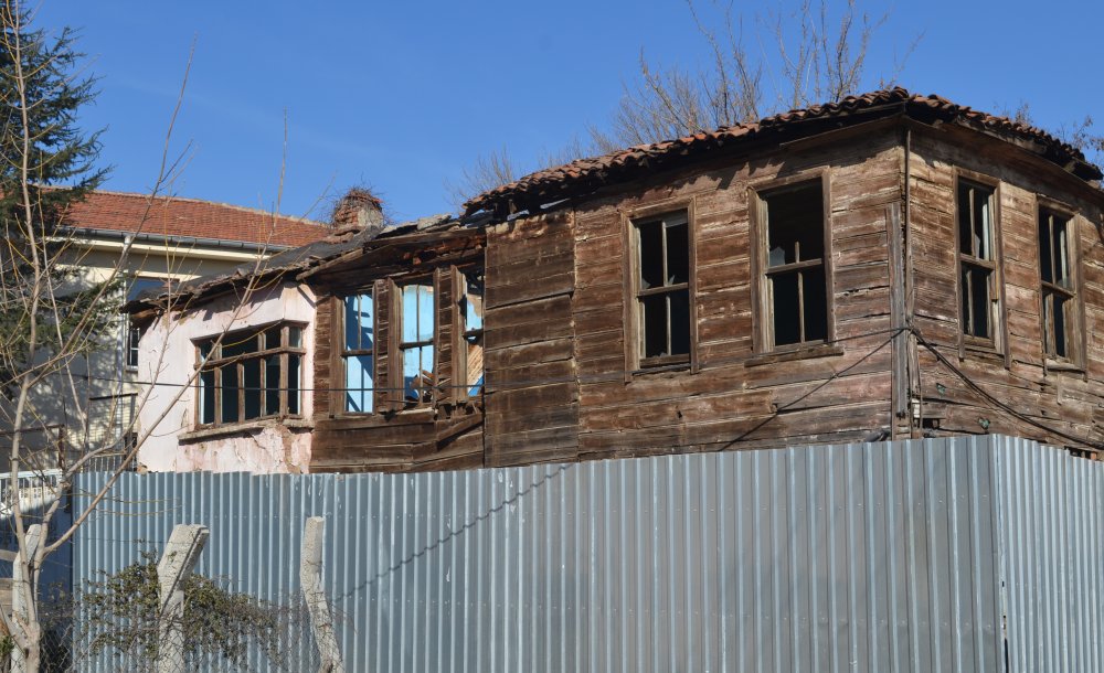 Balkan Evi Sil Baştan Değişebilir