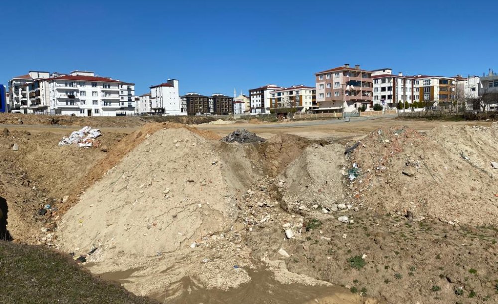 Dere Önce Dolduruldu Sonra Yol Açıldı 