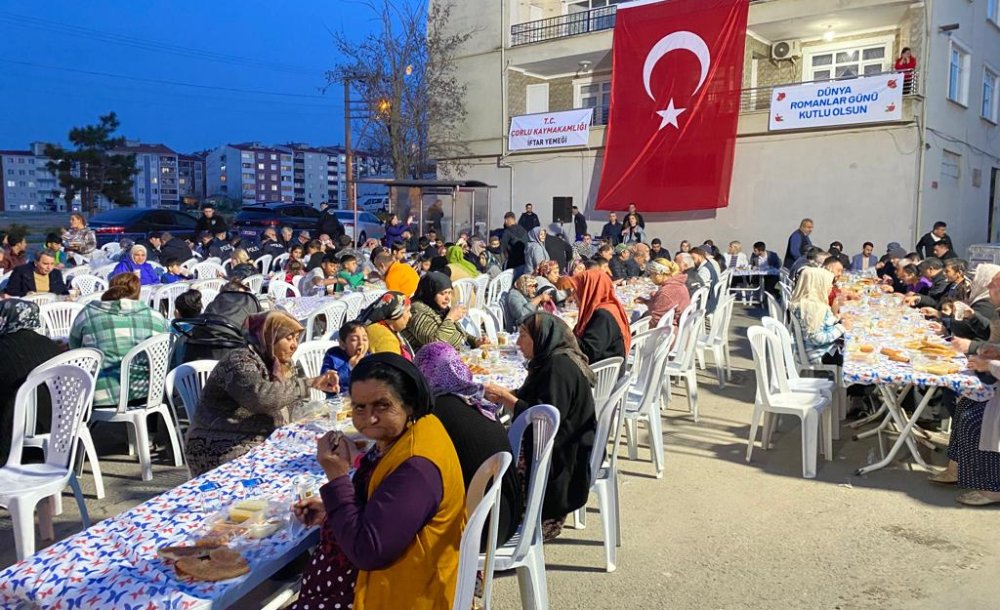 Çorlu Kaymakamlığı Kore Mahallesi'nde İftar Düzenledi