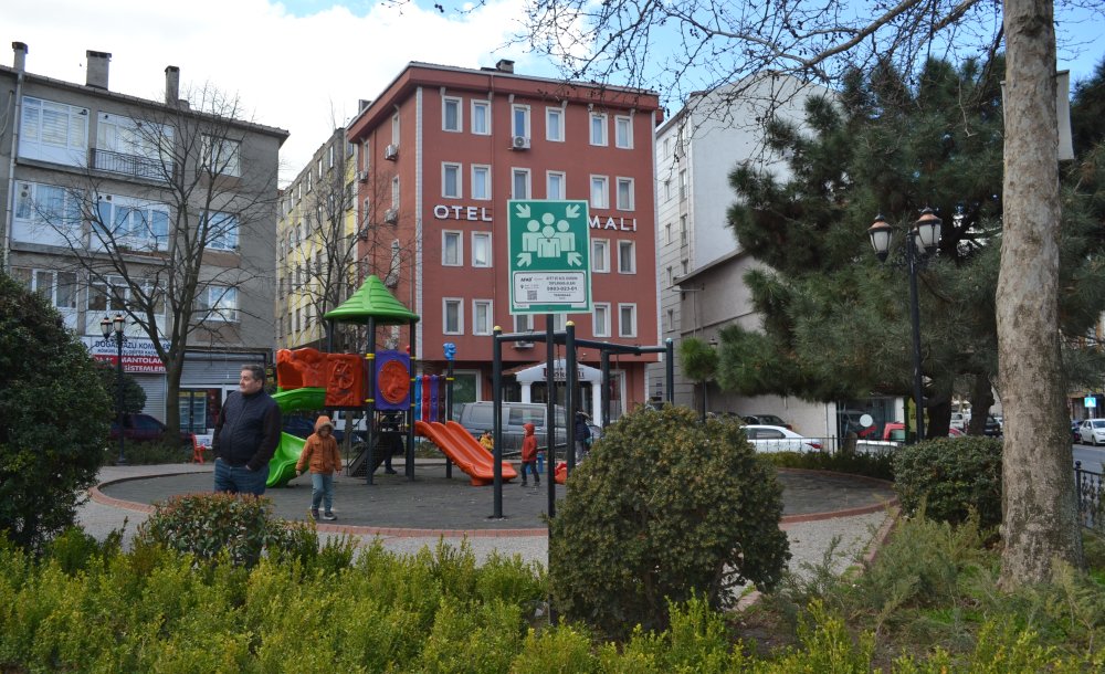 Çorlu'da Toplanma Yerleri Yeterli Mi?