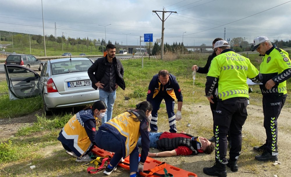 Fatih Caddesi'nde Meydana Gelen Kazada Sürücü Yaralandı 