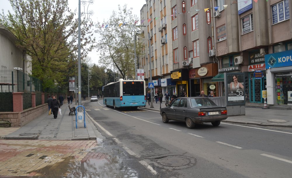 Esnaf Bayramda Umduğunu Bulamadı 