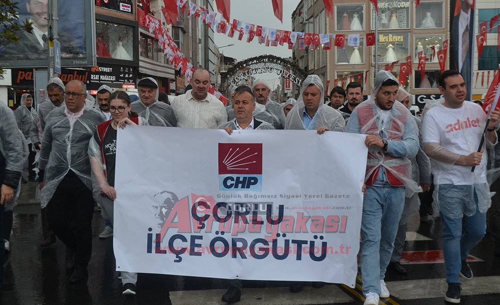 1 Mayıs Çorlu'da Coşkuyla Kutlandı 