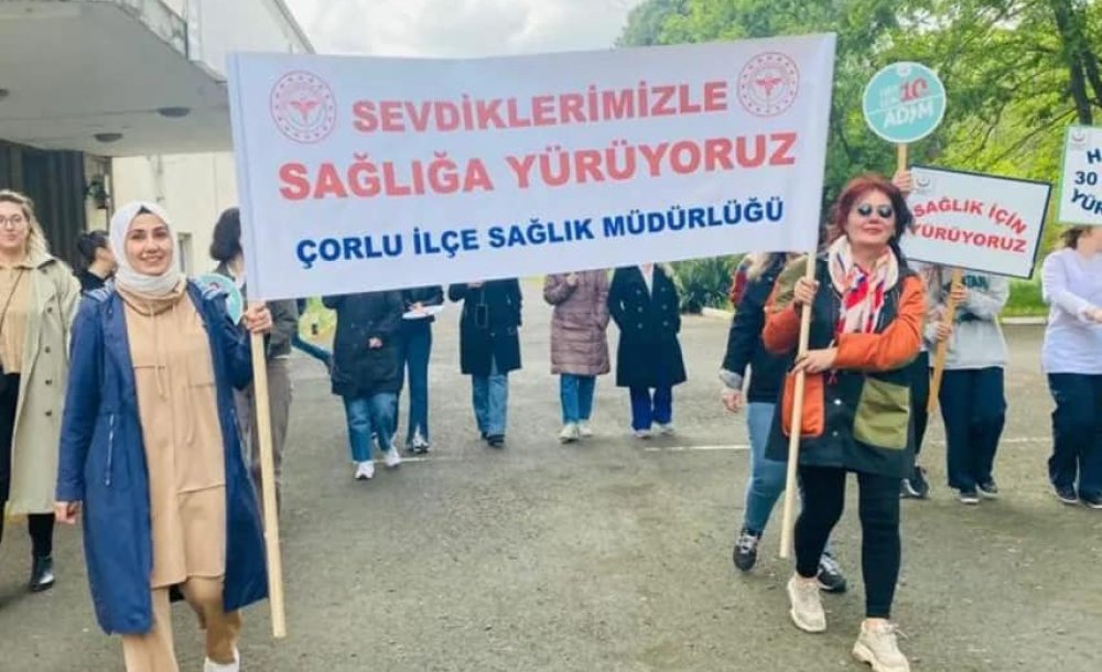 Sağlıklı Yaşama Dikkat Çekmek İçin Yürüyüş Yaptılar 