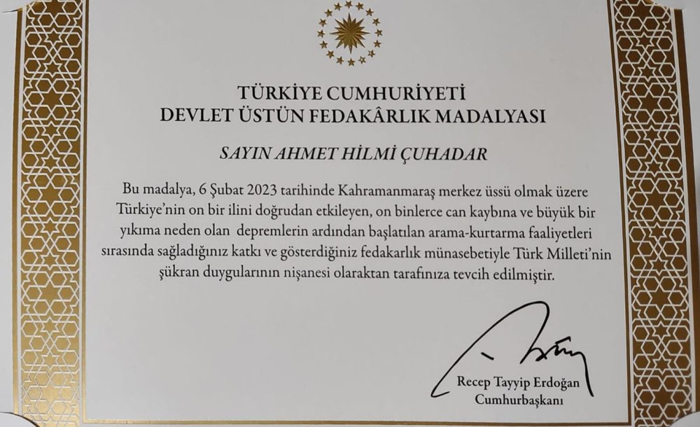 Cansuyu Derneği'ne Üstün Fedakarlık Madalyası Verildi 