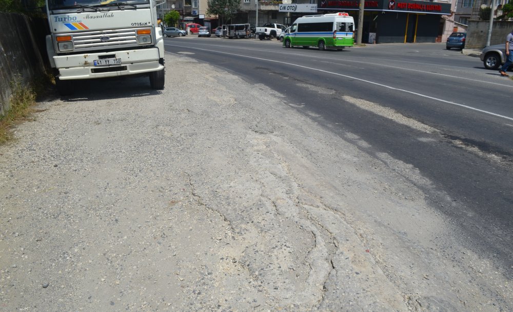 Çırak Bayırındaki Bu Yola Vatandaş Tepkili