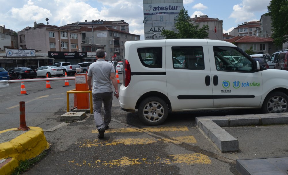 Otoparktaki Görüntü Hiç Değişmiyor!