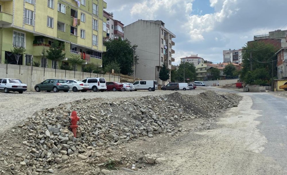 Atilla Caddesi'nde Hummalı Çalışma 