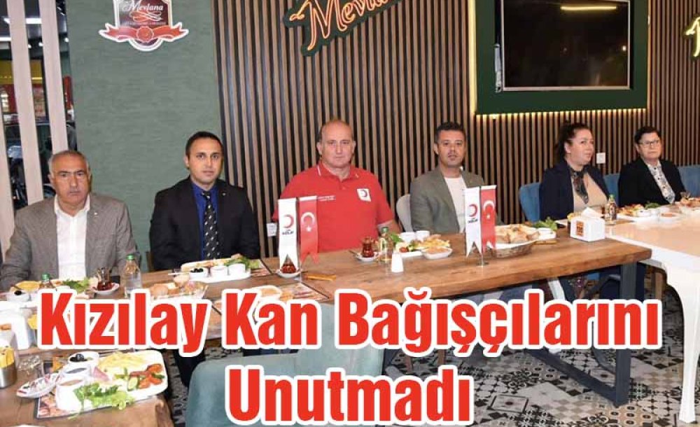 Kızılay Kan Bağışçılarını Unutmadı 