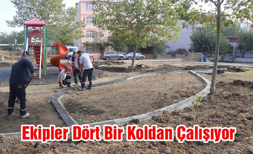 Ekipler Dört Bir Koldan Çalışıyor