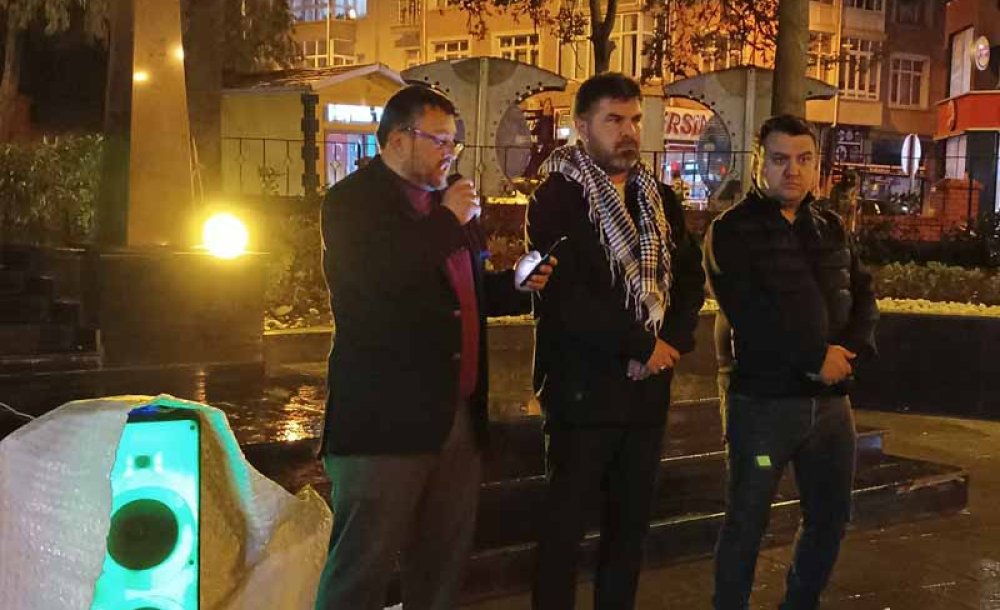 İsrail'in Hastane Saldırısı Sonrası Meydana Çıktılar 