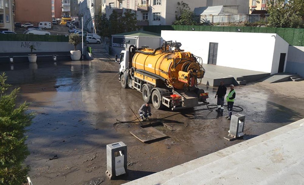 Çardaklı Çeşme Sahnesi'nin Suyu Boşaltıldı 