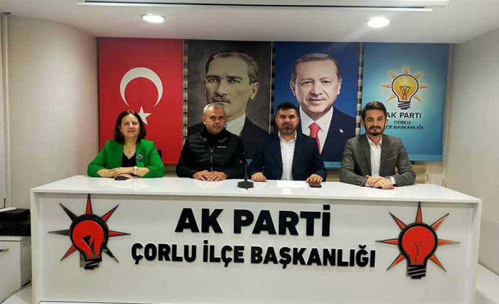 Ak Parti'de 3 Başkan, 45 Meclis Üyesi Adayı Başvuru Yaptı