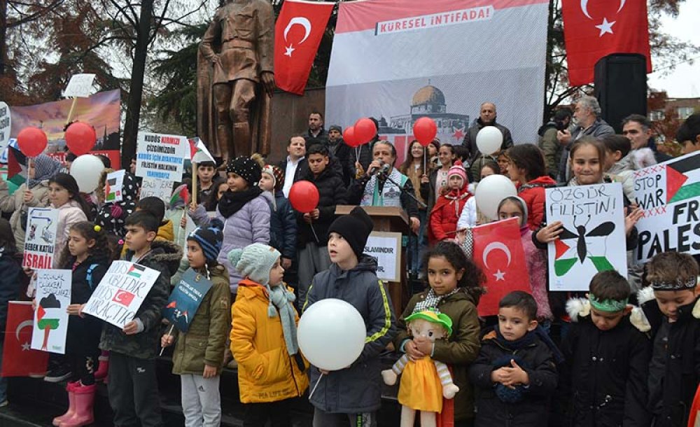 Filistinli Çocuklar İçin Yine Meydanlara Çıkacaklar