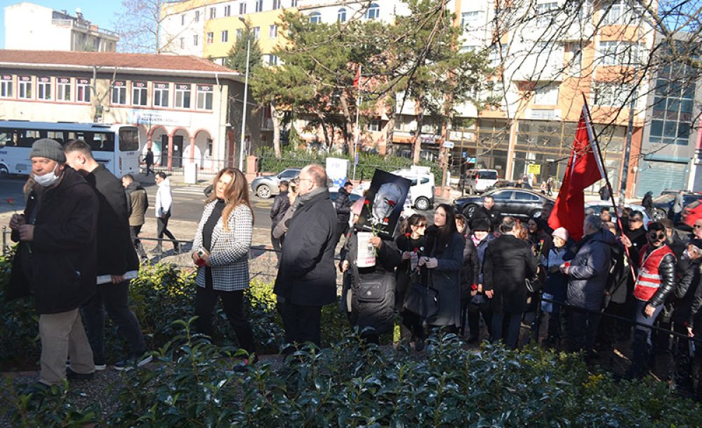 Uğur Mumcu İçin Anma Töreni Düzenlendi