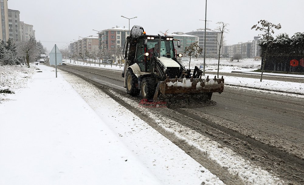 Kar Ve Buzlanmaya Karşı Teyakkuzdalar 