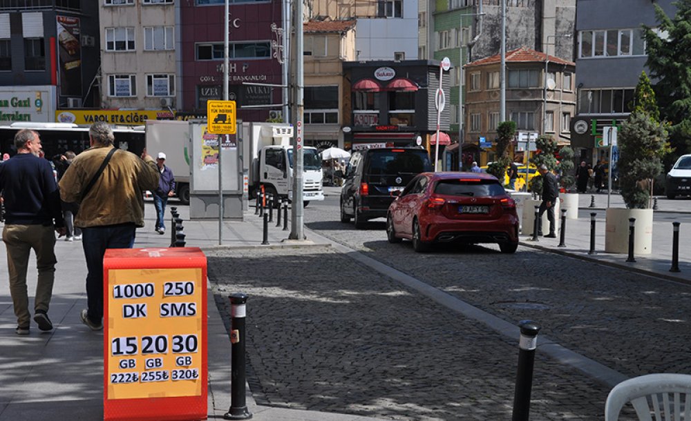 Bazı Esnaflar Yük İndirme Ceplerini Kullanmıyor