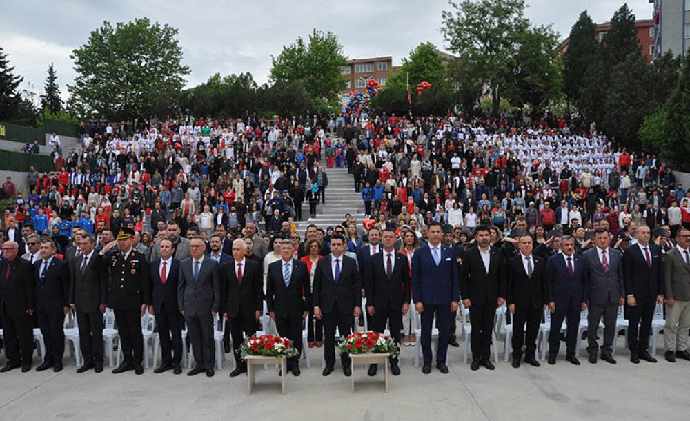 19 Mayıs Coşkuyla Kutlandı