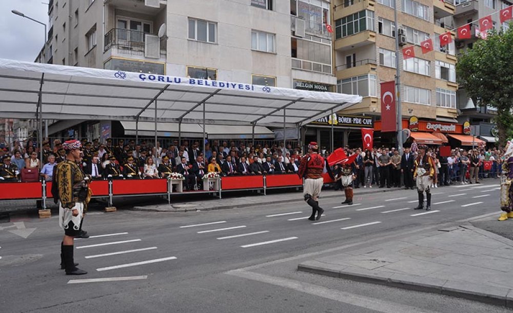 Zafer Bayramı Coşkuyla Kutlandı 